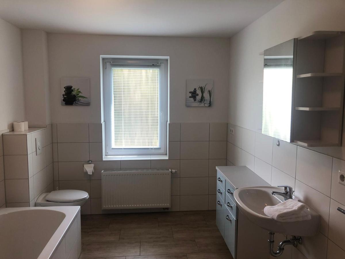 Sassenburg Bernsteinsee Ferienwohnungen Und Apartments מראה חיצוני תמונה